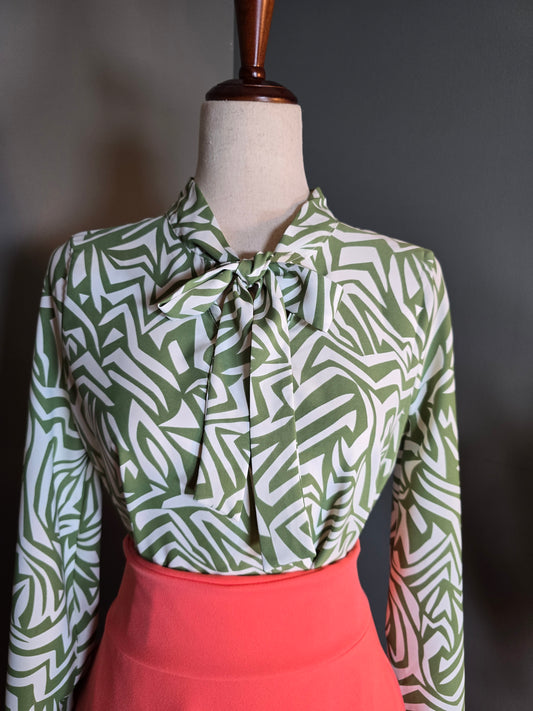 Clasic Blouse
